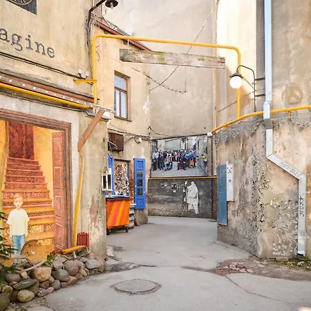 Courtyard Gallery Apartment With Free Parking Kaunas Exterior photo